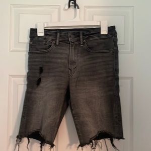 American Eagle Distressed Jean Shorts 28